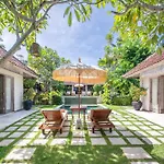 Villa Senang