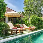Villa Senang